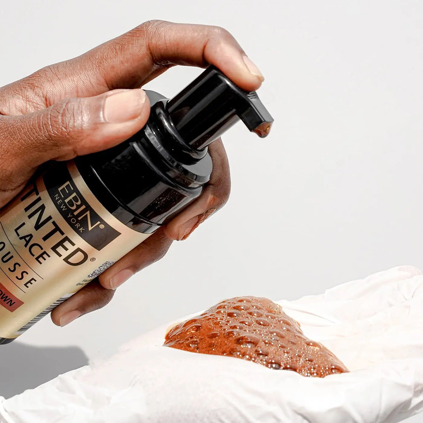 Mousse Lace Tinted Dark Brown - EBIN